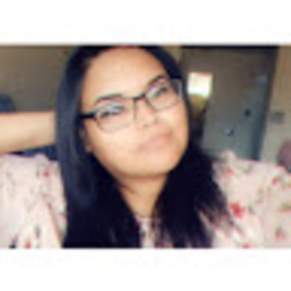 Meet your Posher, Tia - Picture 1 of 1